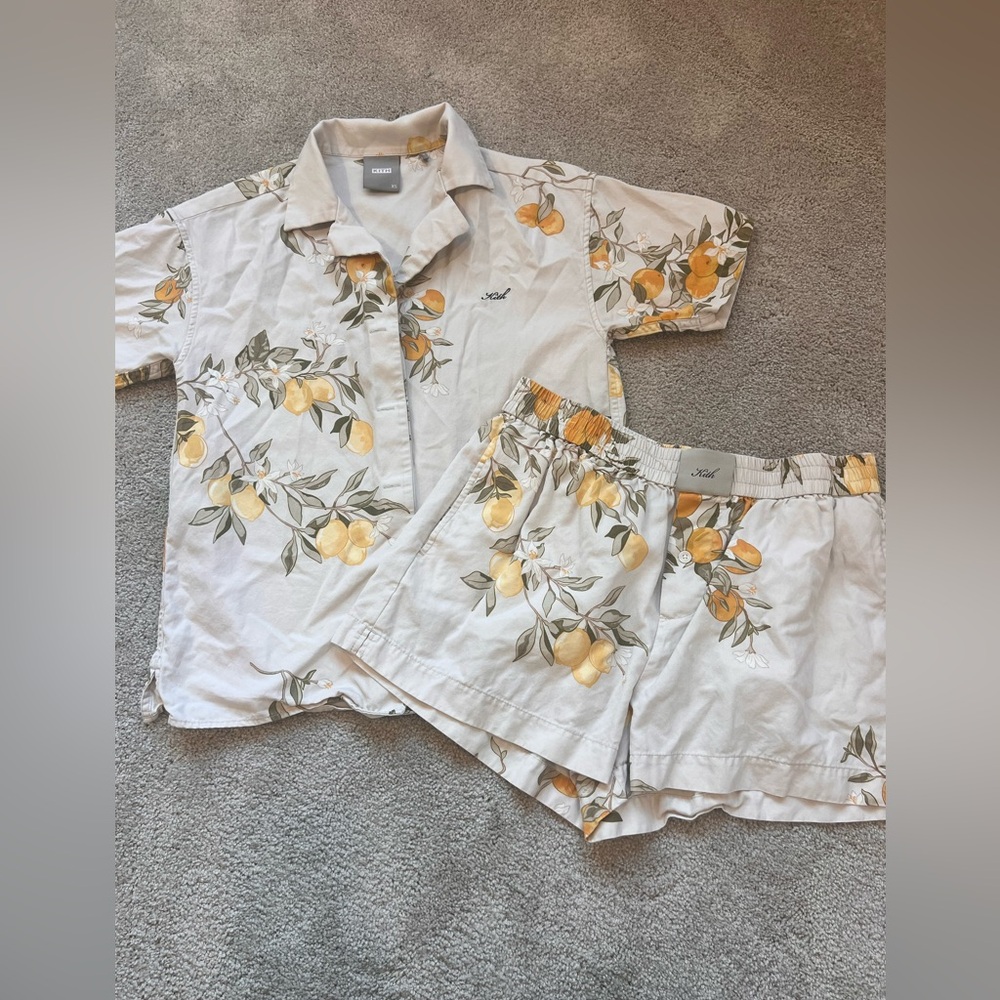 Kith Cream and Yellow Floral Women Shorts